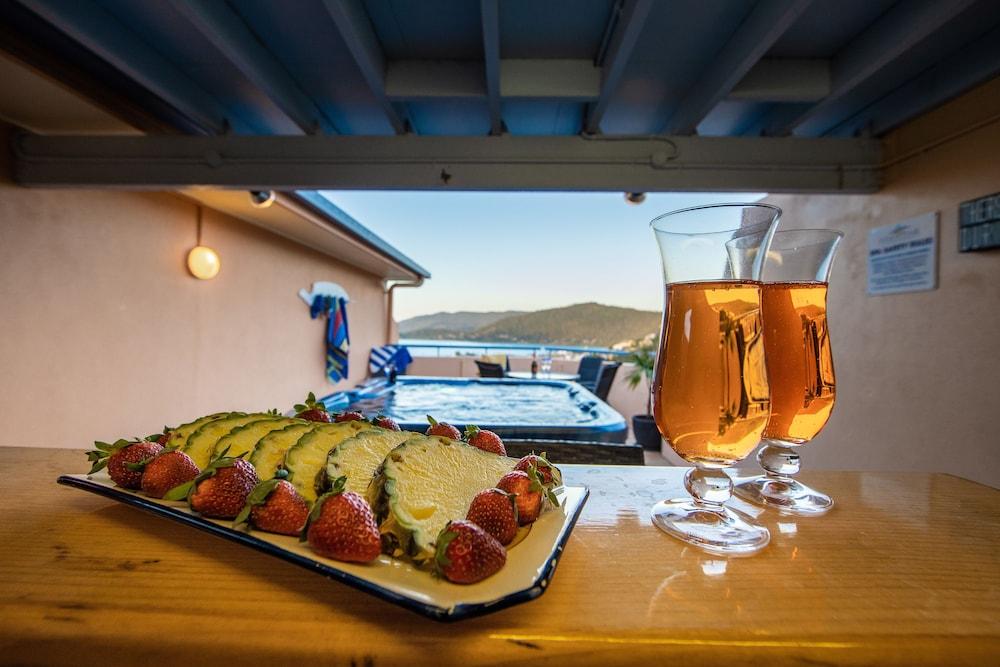 Sea Star Apartments Эйрли-Бич Экстерьер фото